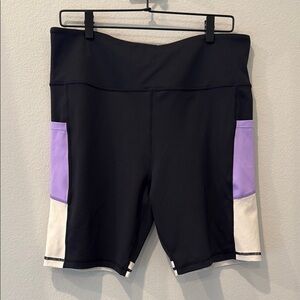 ZYIA Black and Purple Bike Shorts with Wide‎ Waistband